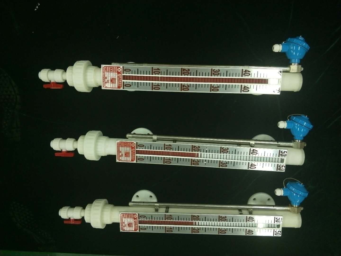 磁翻板液位計在清洗設(shè)備中的應(yīng)用