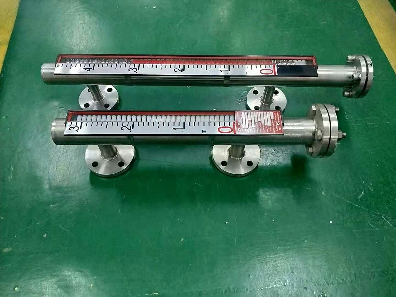 磁翻板液位計
